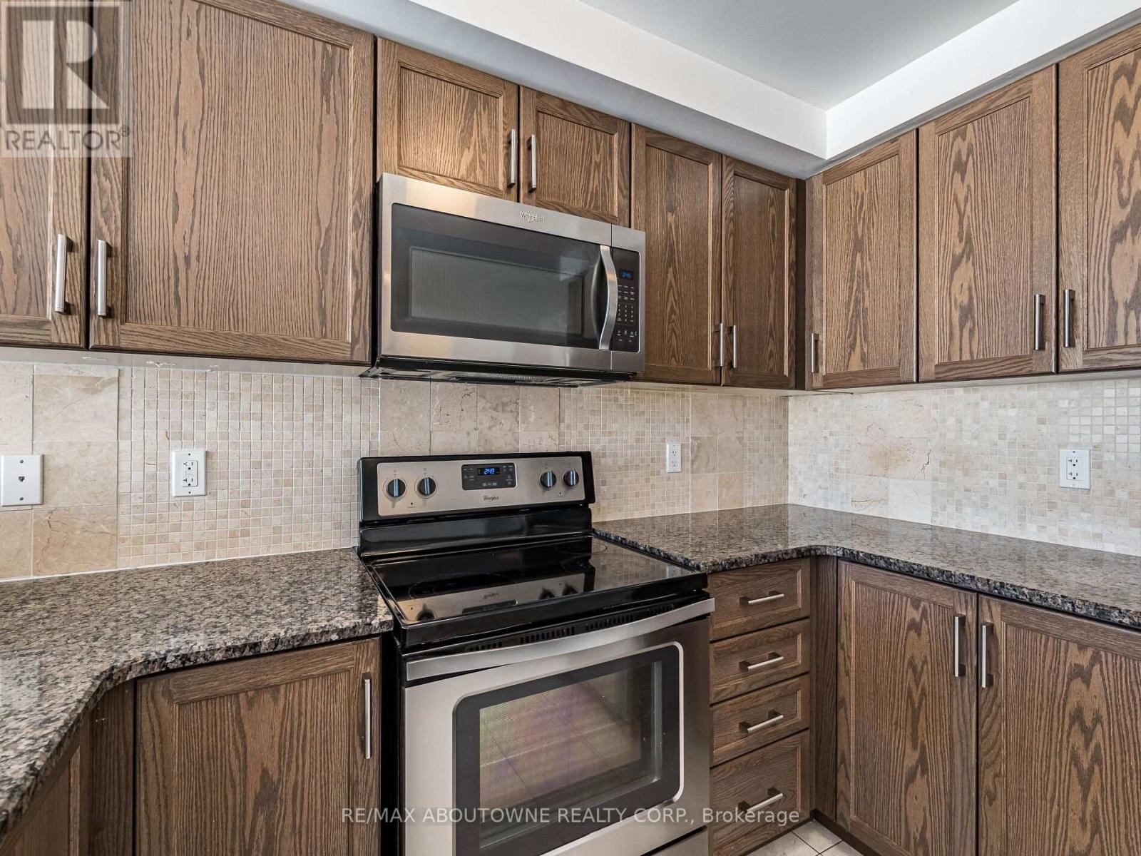 177 Law Drive, Guelph, Ontario  N1E 0E7 - Photo 16 - X12434842