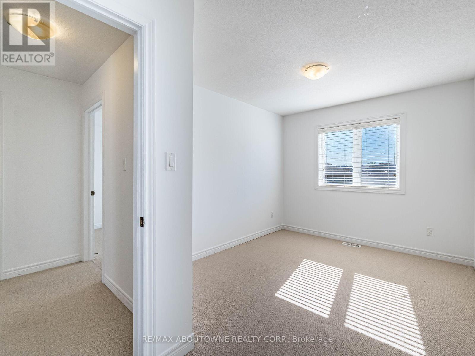 177 Law Drive, Guelph, Ontario  N1E 0E7 - Photo 36 - X12434842