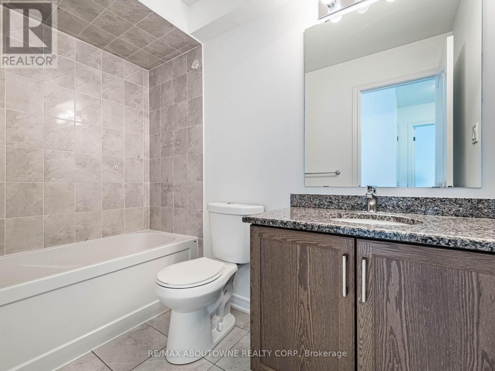 177 Law Drive, Guelph, Ontario  N1E 0E7 - Photo 40 - X12434842