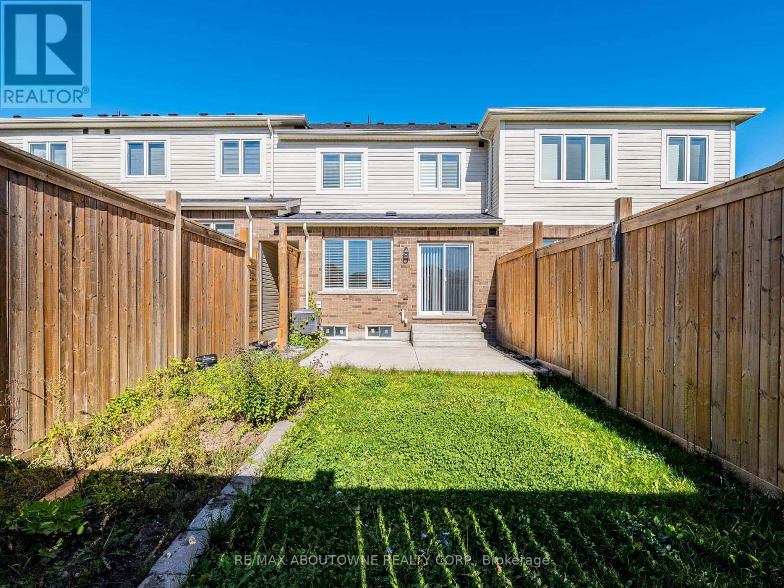 177 Law Drive, Guelph, Ontario  N1E 0E7 - Photo 47 - X12434842