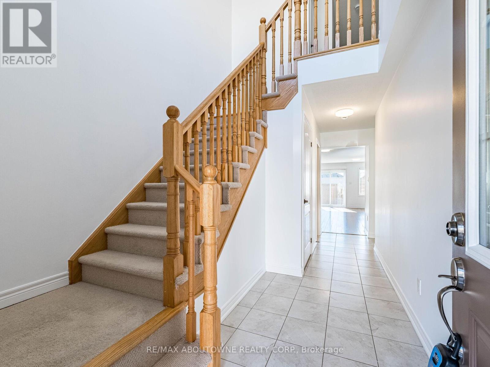 177 Law Drive, Guelph, Ontario  N1E 0E7 - Photo 7 - X12434842