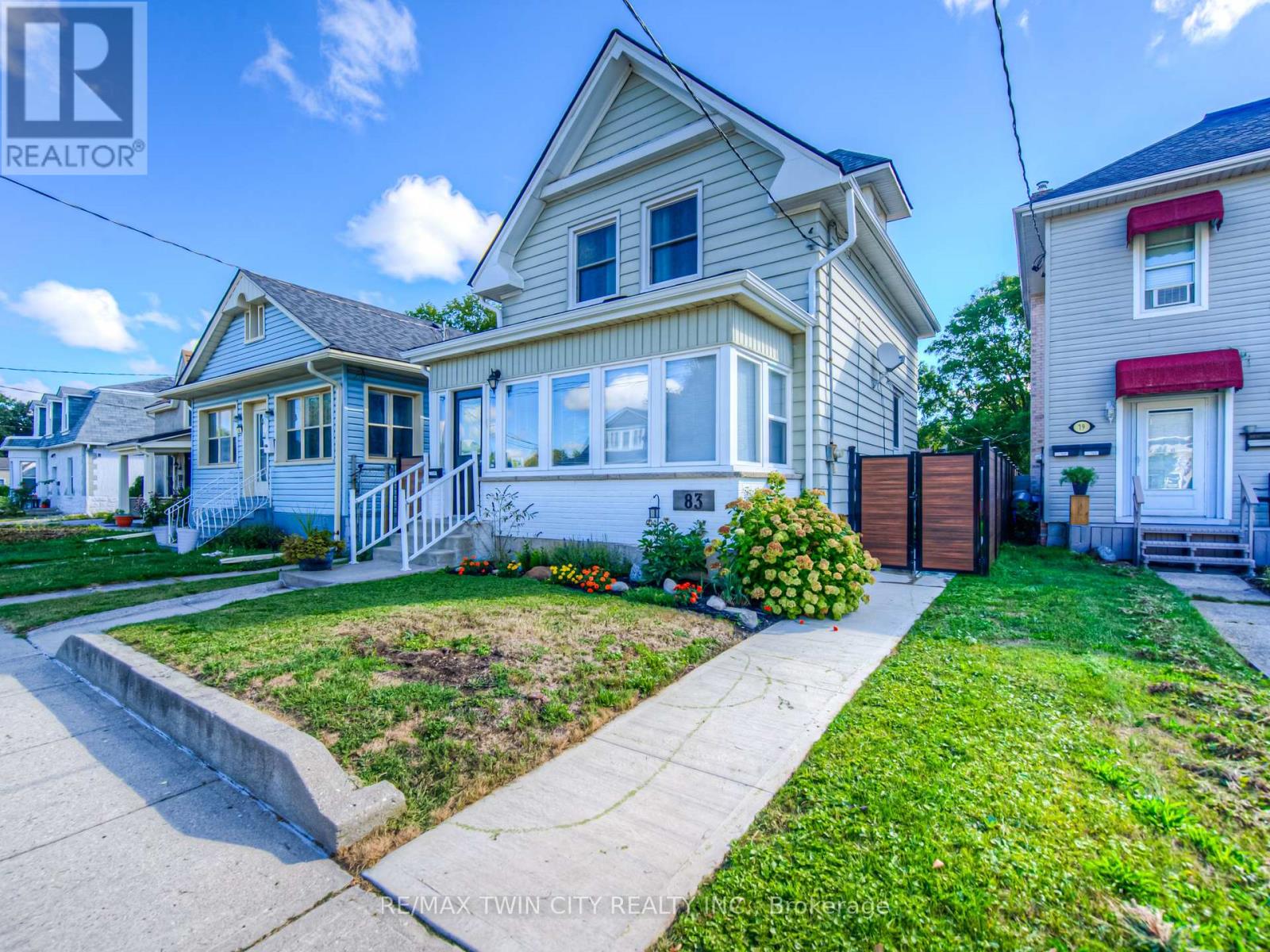 83 Bond Street, Cambridge, Ontario  N1R 4B7 - Photo 2 - X12434844