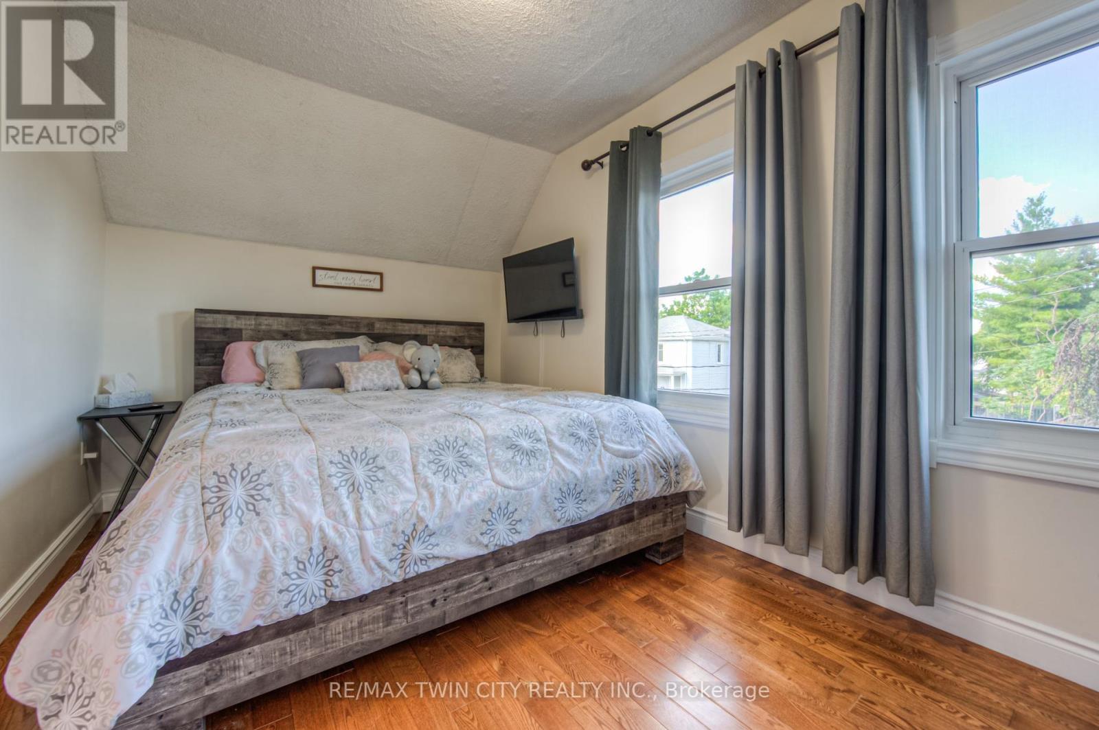 83 Bond Street, Cambridge, Ontario  N1R 4B7 - Photo 28 - X12434844