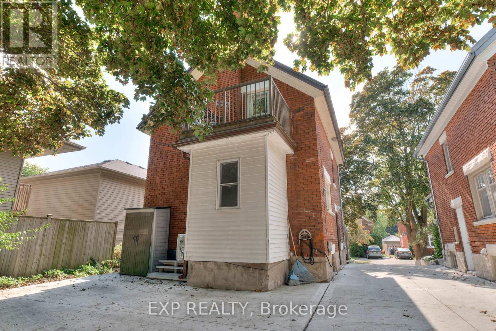 50 Walnut Street, Kitchener, Ontario  N2G 1P6 - Photo 10 - X12434865