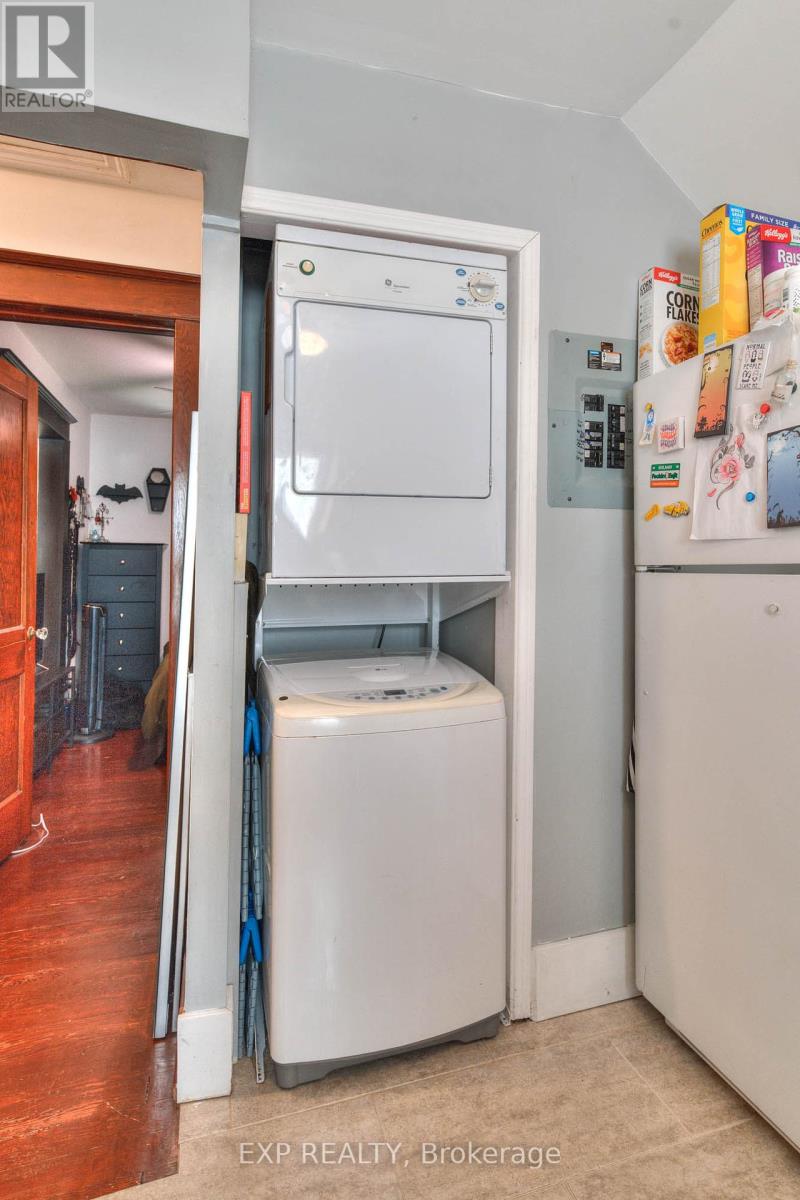 50 Walnut Street, Kitchener, Ontario  N2G 1P6 - Photo 37 - X12434865