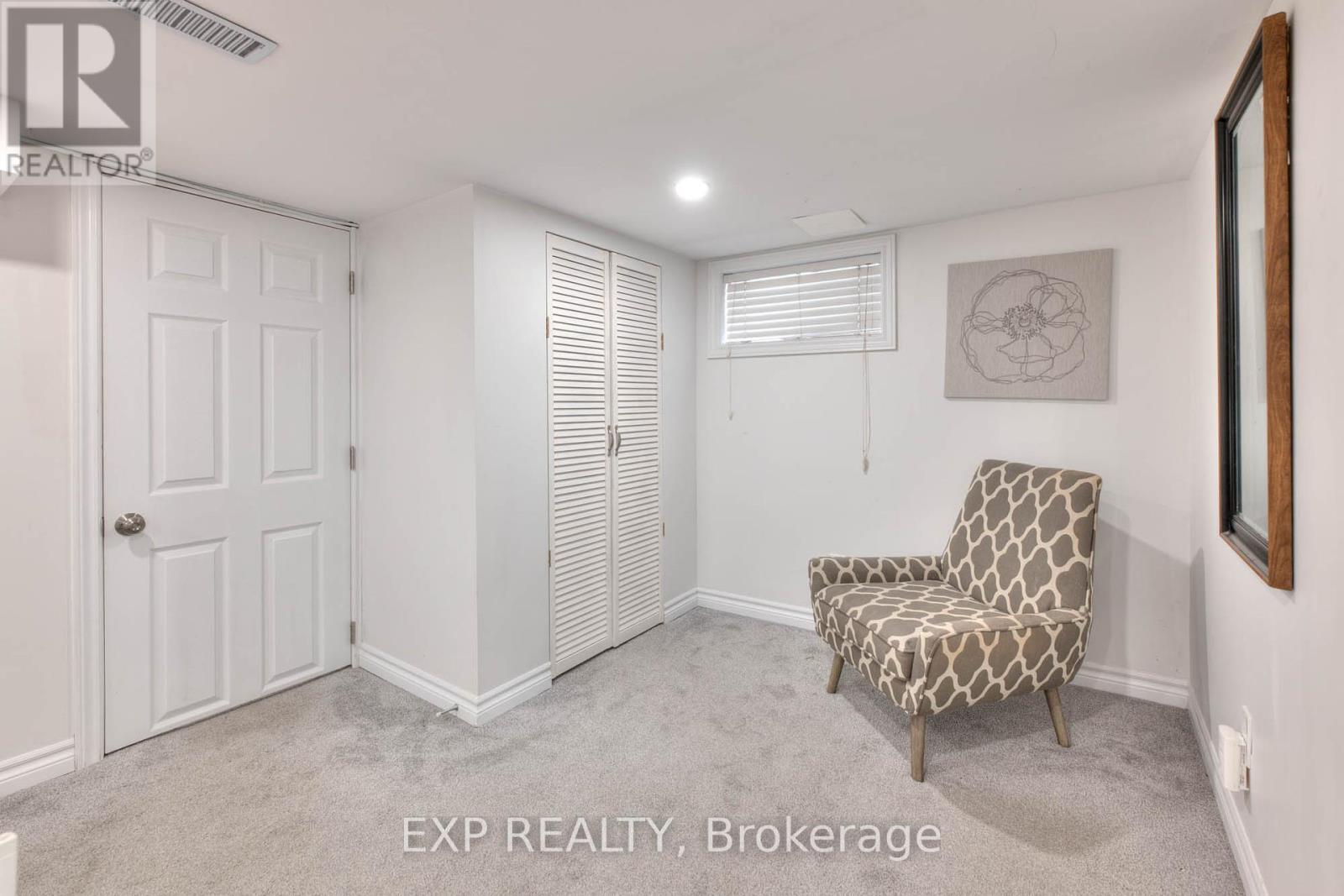 50 Walnut Street, Kitchener, Ontario  N2G 1P6 - Photo 16 - X12434888