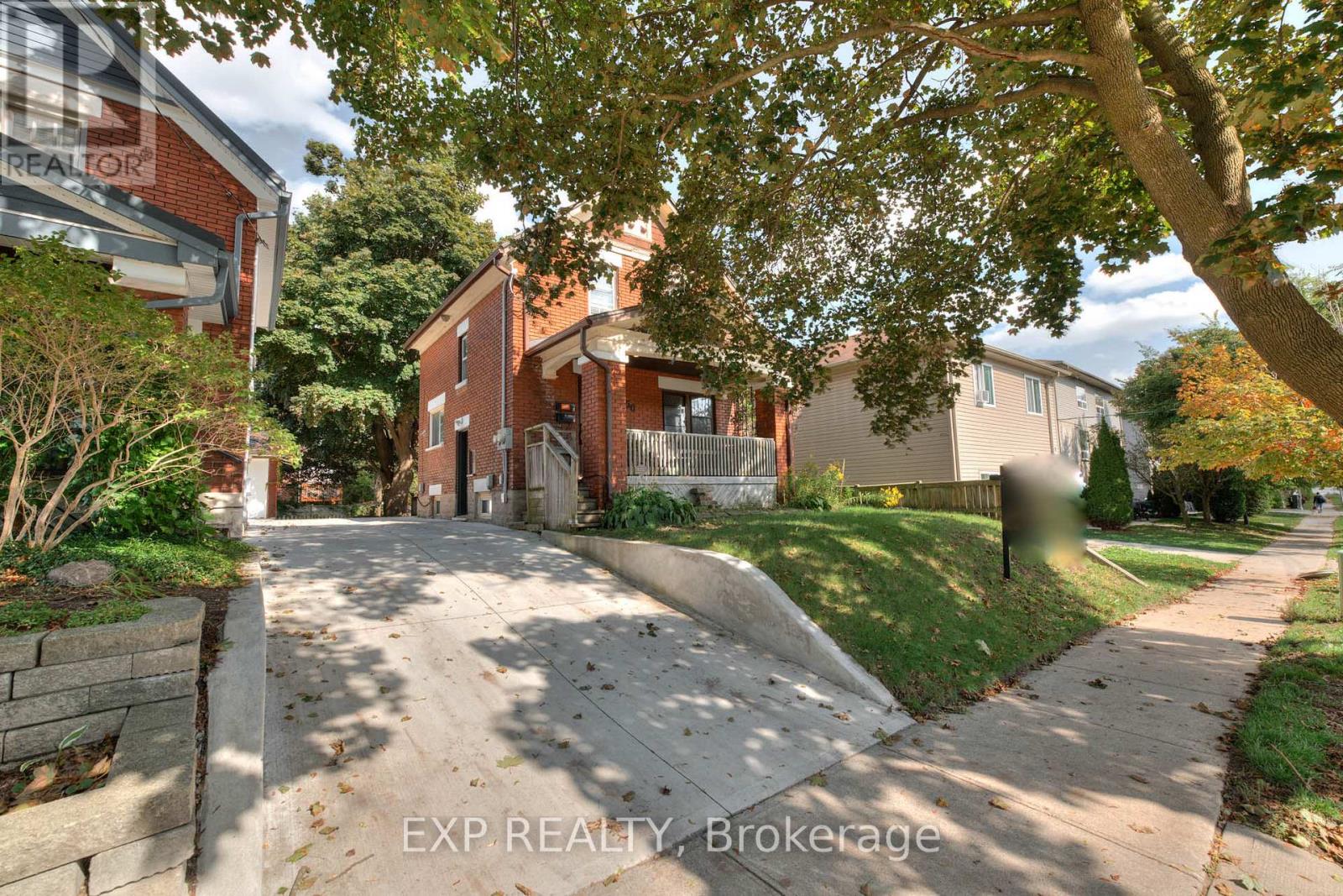 50 Walnut Street, Kitchener, Ontario  N2G 1P6 - Photo 2 - X12434888