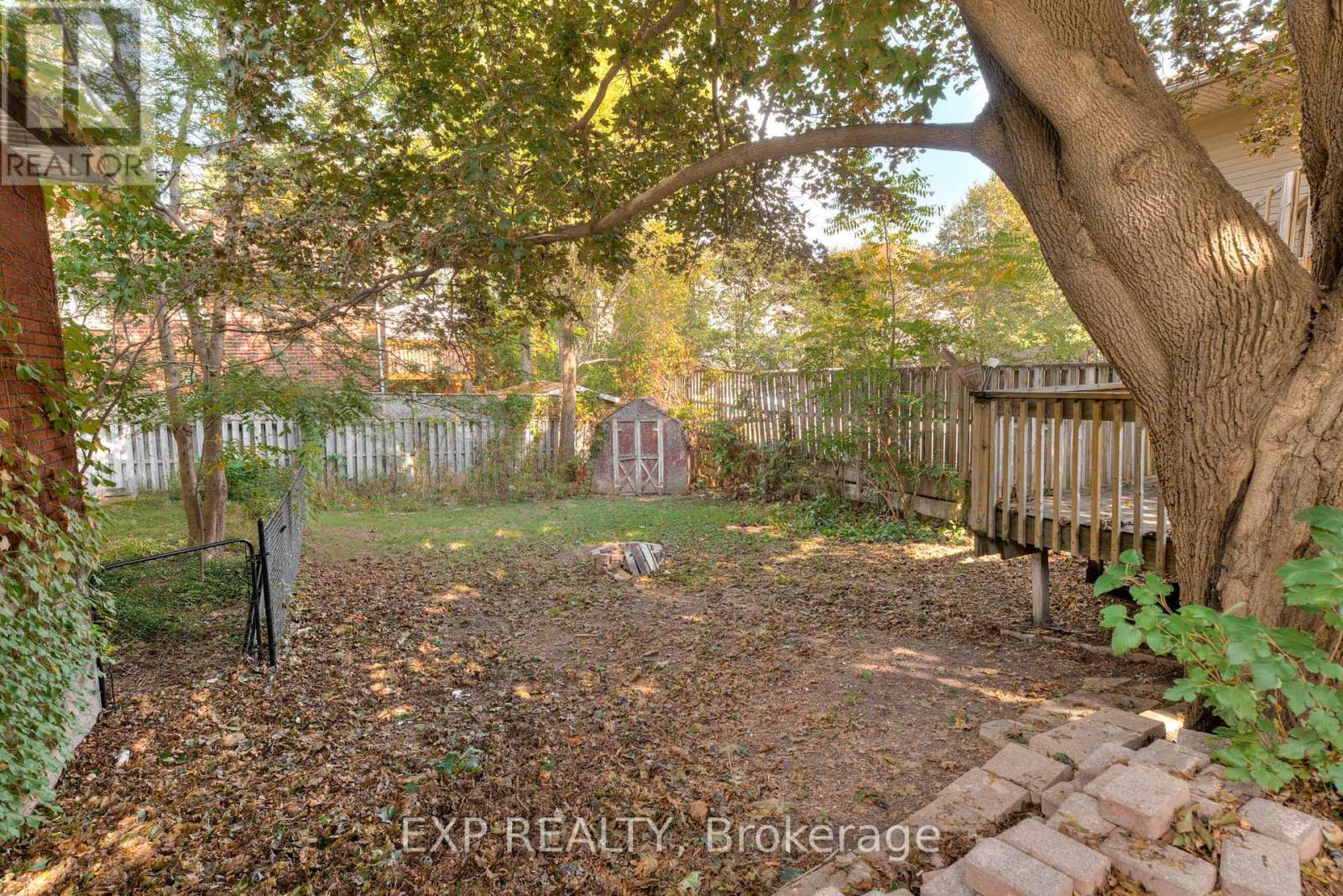 50 Walnut Street, Kitchener, Ontario  N2G 1P6 - Photo 32 - X12434888