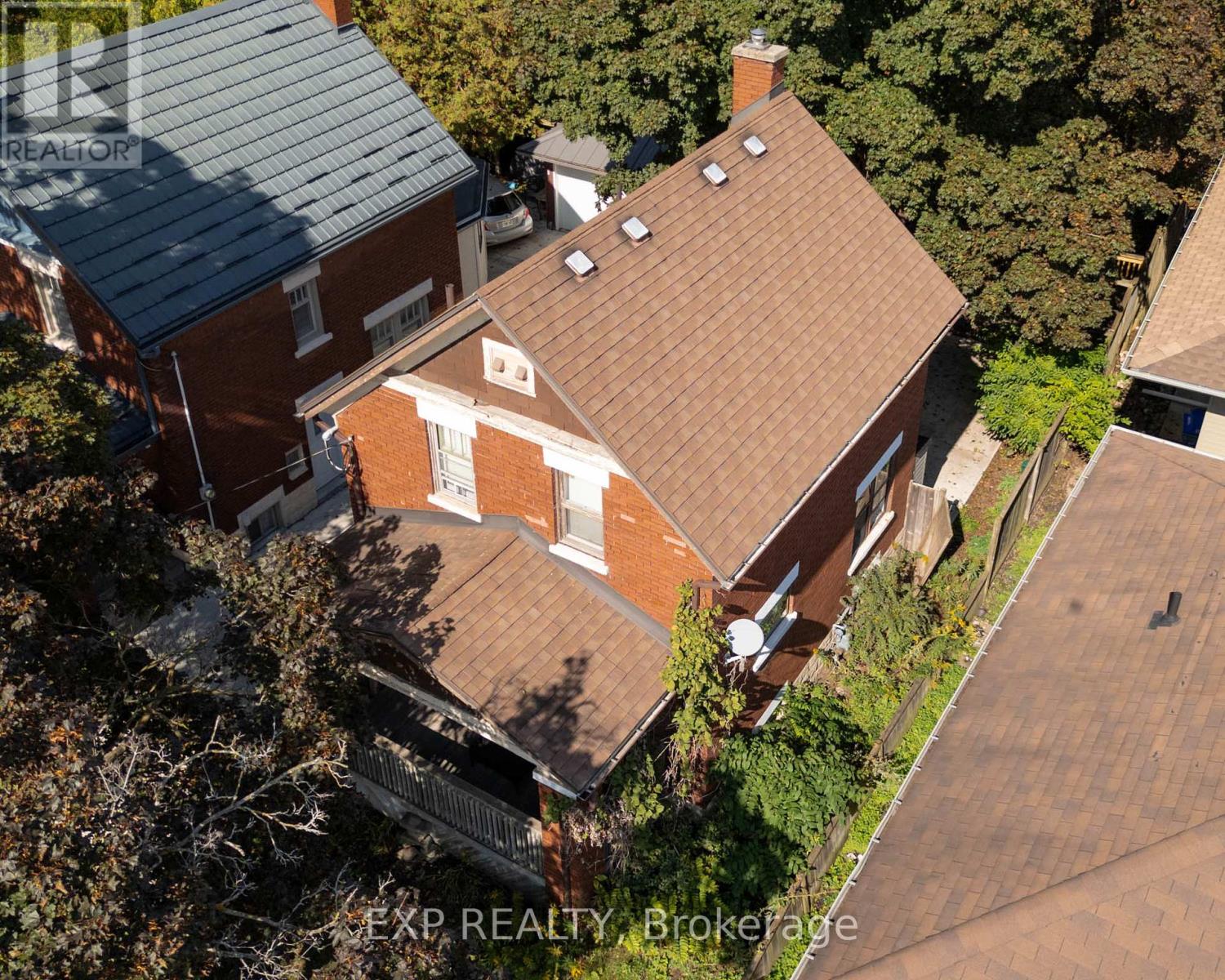 50 Walnut Street, Kitchener, Ontario  N2G 1P6 - Photo 35 - X12434888
