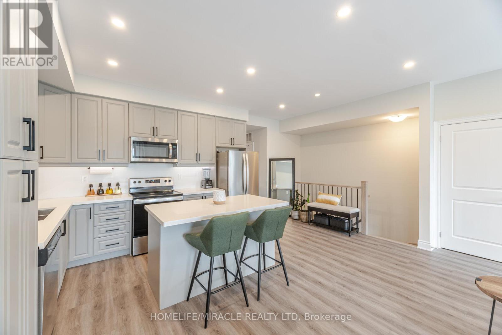 305 - 721 Franklin Boulevard, Cambridge, Ontario  N1R 0E4 - Photo 8 - X12434890