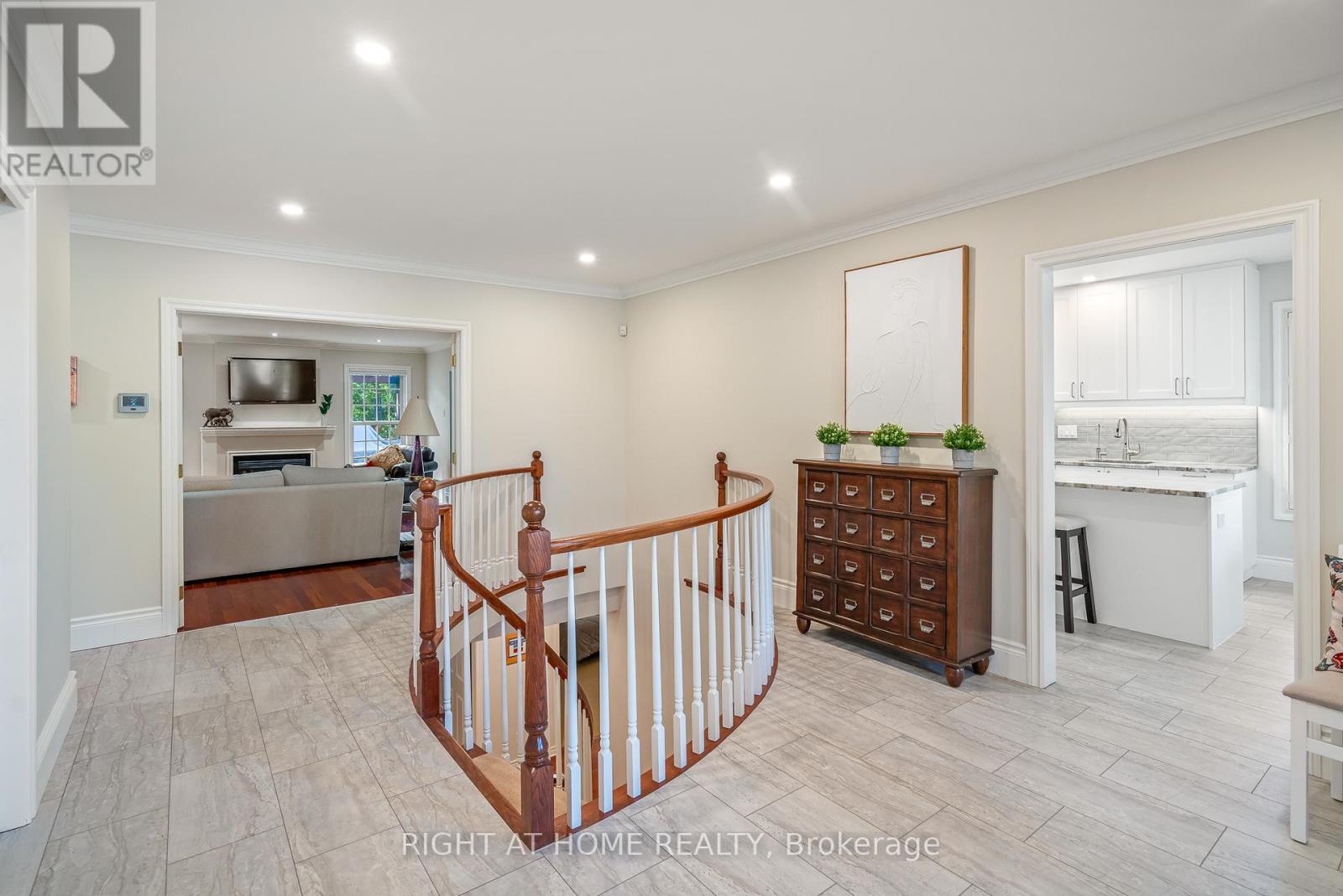 26 Park Court, Niagara-On-The-Lake, Ontario  L0S 1J0 - Photo 10 - X12434912