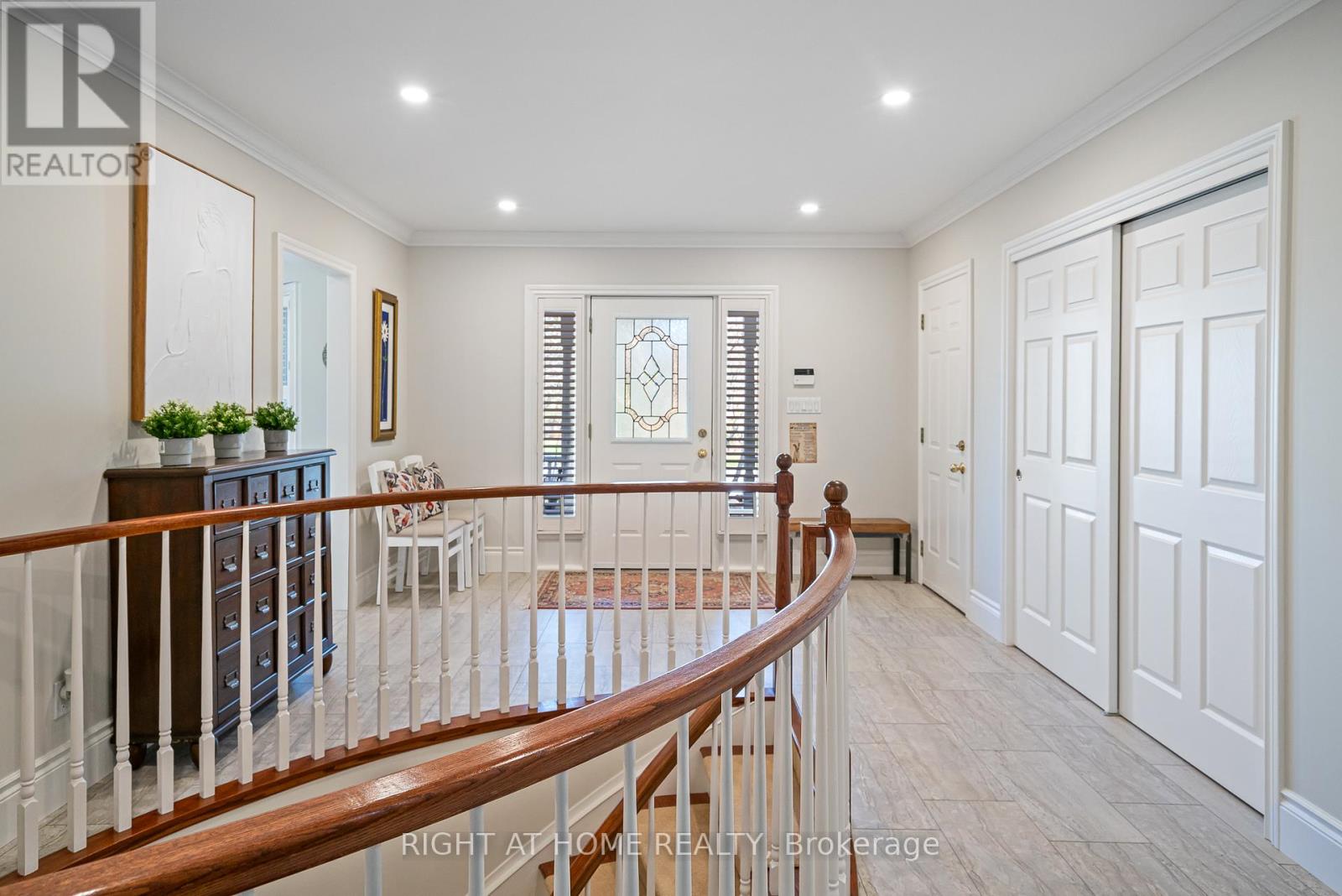 26 Park Court, Niagara-On-The-Lake, Ontario  L0S 1J0 - Photo 9 - X12434912