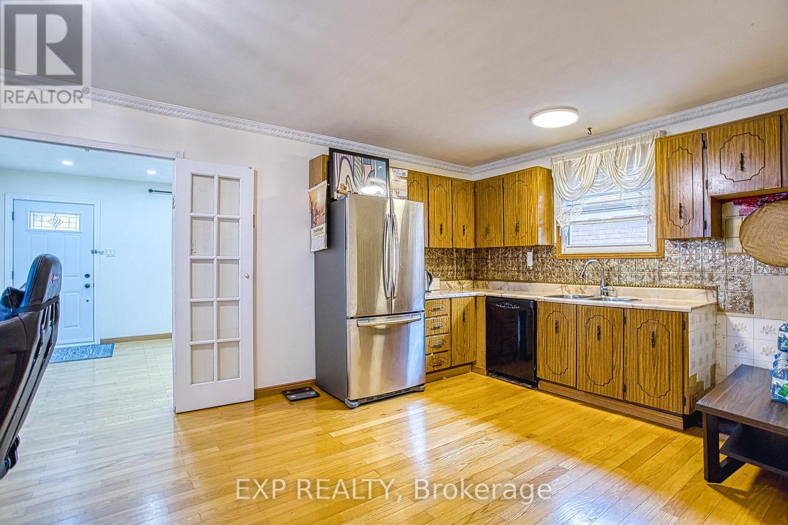 488 Barton Street E, Hamilton, Ontario  L8L 2Y8 - Photo 12 - X12434923