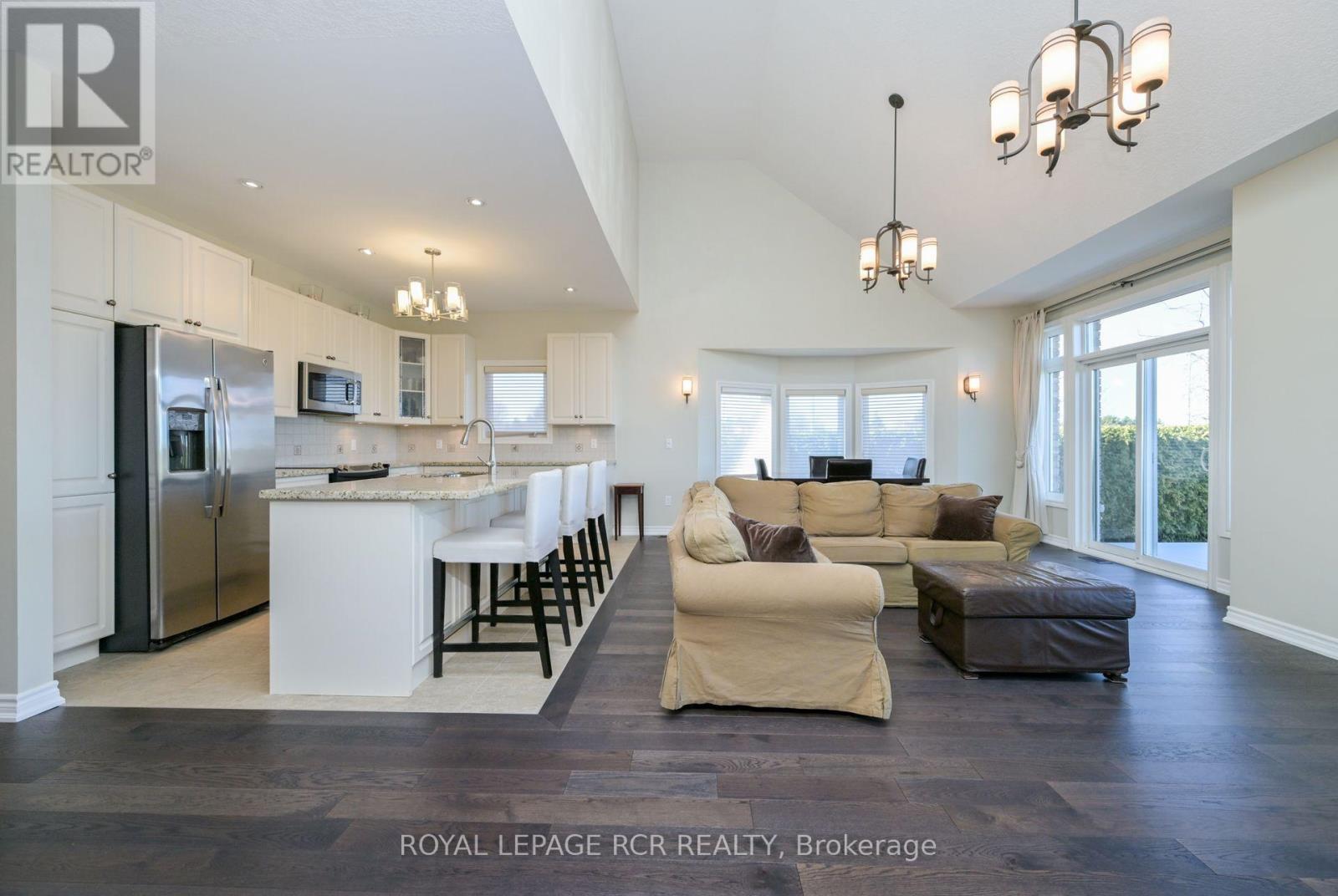 47 - 200 Kingfisher Drive, Mono, Ontario  L9W 0B3 - Photo 9 - X12434943