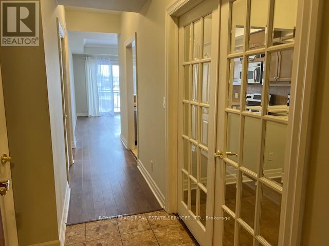 406 - 5340 Lakeshore Road, Burlington, Ontario  L7L 7A8 - Photo 11 - W12404362