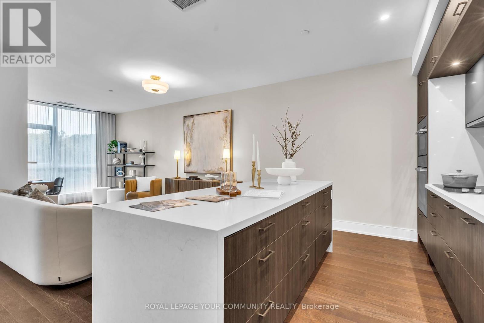 101 - 10 Inn On The Park Drive, Toronto, Ontario  M3C 0P9 - Photo 19 - C12434966