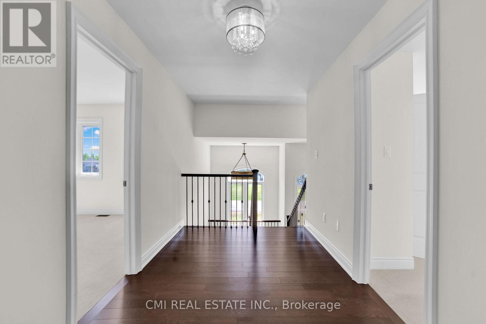 22 Birchwood Lane, Essa, Ontario  L3W 0A8 - Photo 23 - N12434970