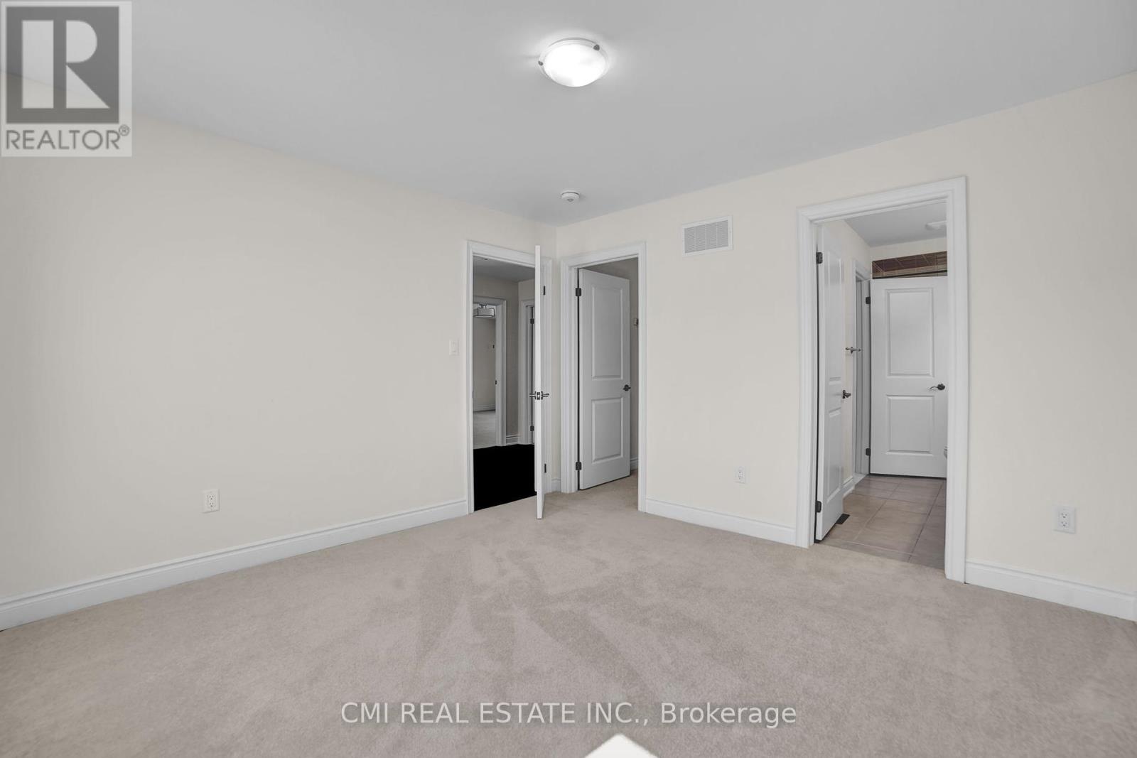 22 Birchwood Lane, Essa, Ontario  L3W 0A8 - Photo 36 - N12434970