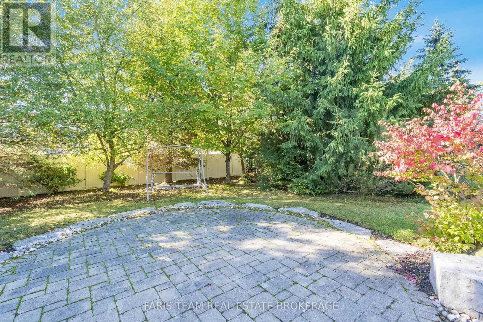 2 Evergreen Lane, Essa, Ontario  L0L 2N0 - Photo 43 - N12434973