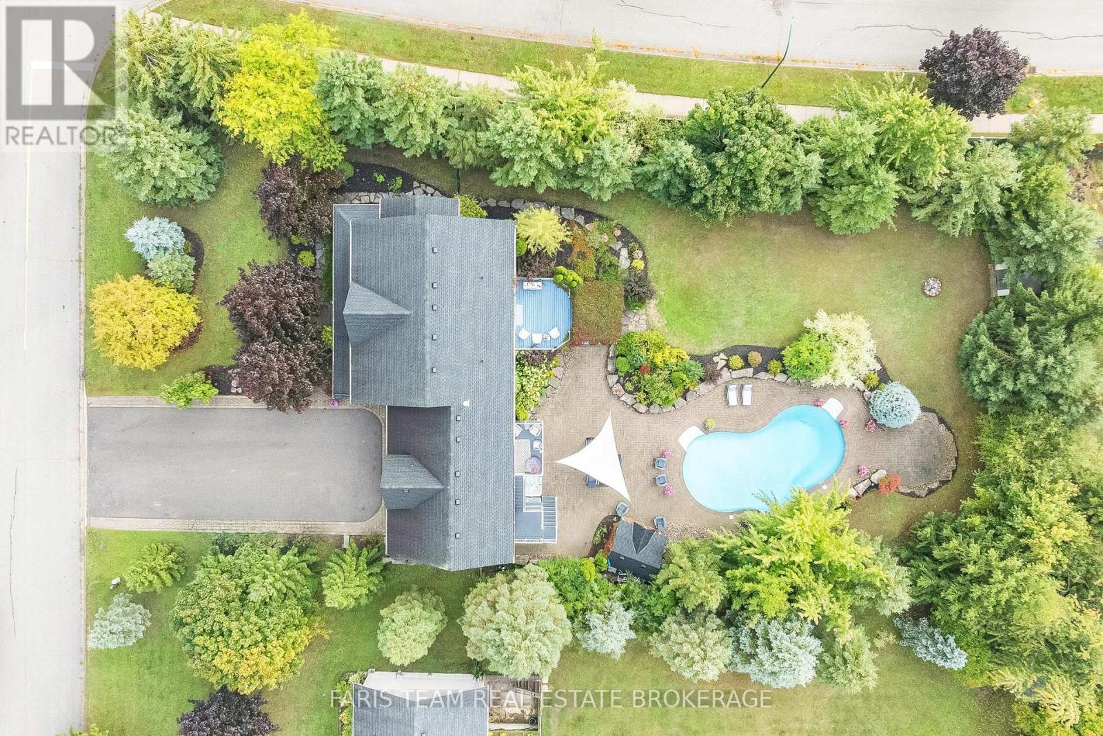 2 Evergreen Lane, Essa, Ontario  L0L 2N0 - Photo 45 - N12434973