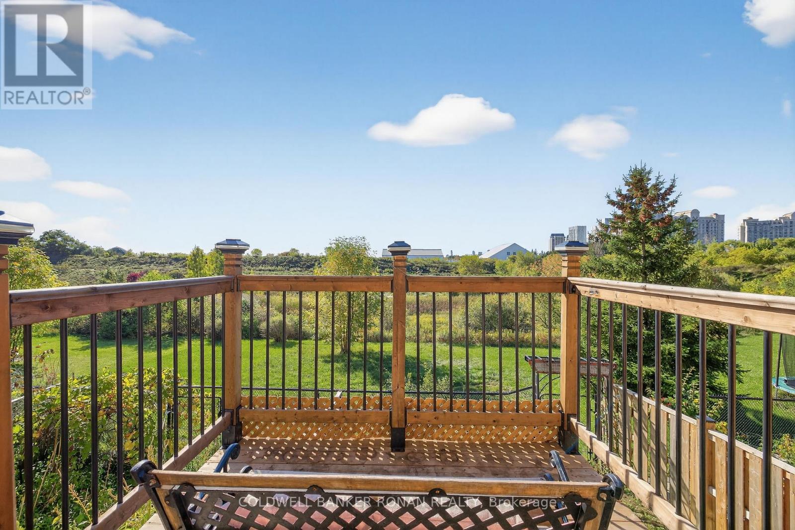 97 Parktree Drive, Vaughan, Ontario  L6A 2N6 - Photo 18 - N12434977