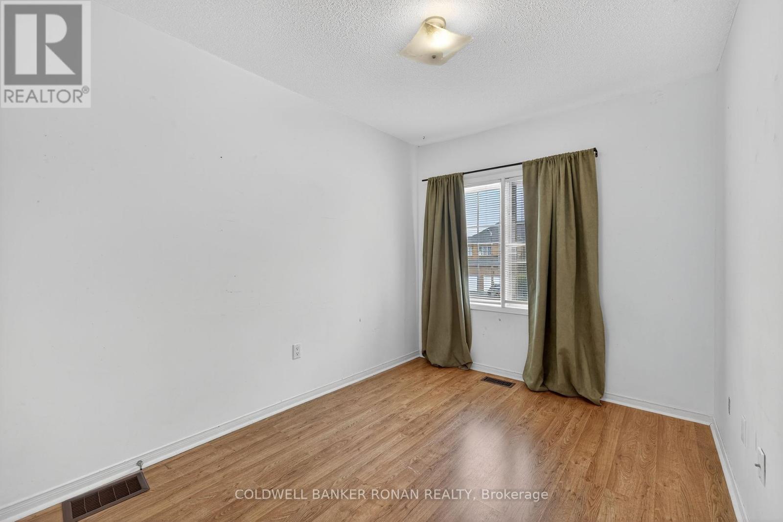 97 Parktree Drive, Vaughan, Ontario  L6A 2N6 - Photo 24 - N12434977