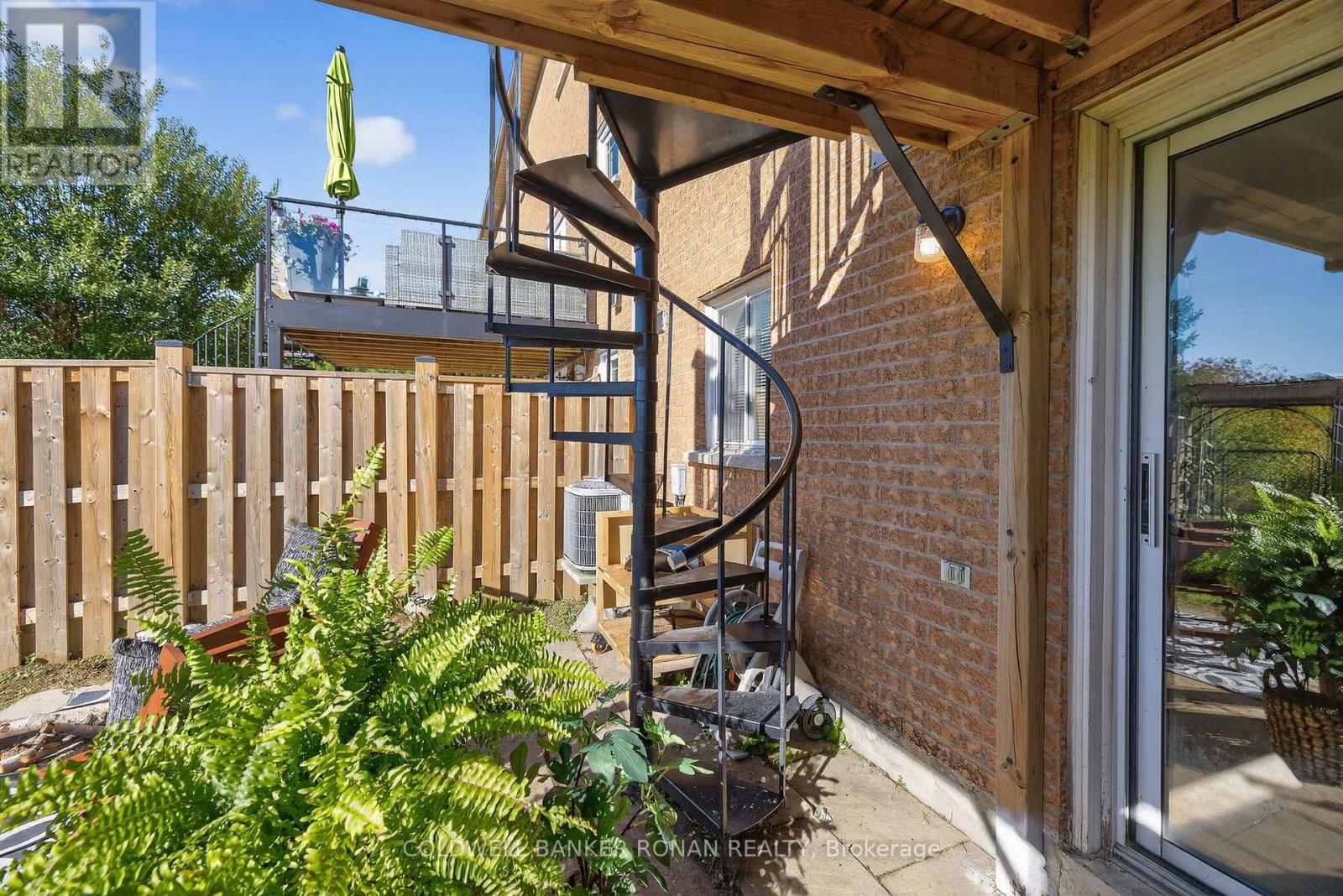 97 Parktree Drive, Vaughan, Ontario  L6A 2N6 - Photo 37 - N12434977