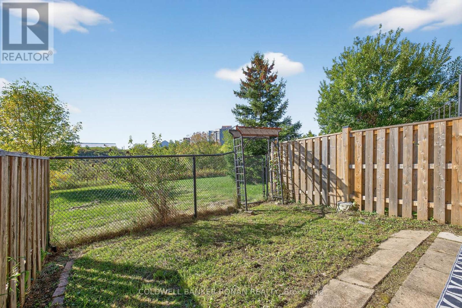 97 Parktree Drive, Vaughan, Ontario  L6A 2N6 - Photo 40 - N12434977