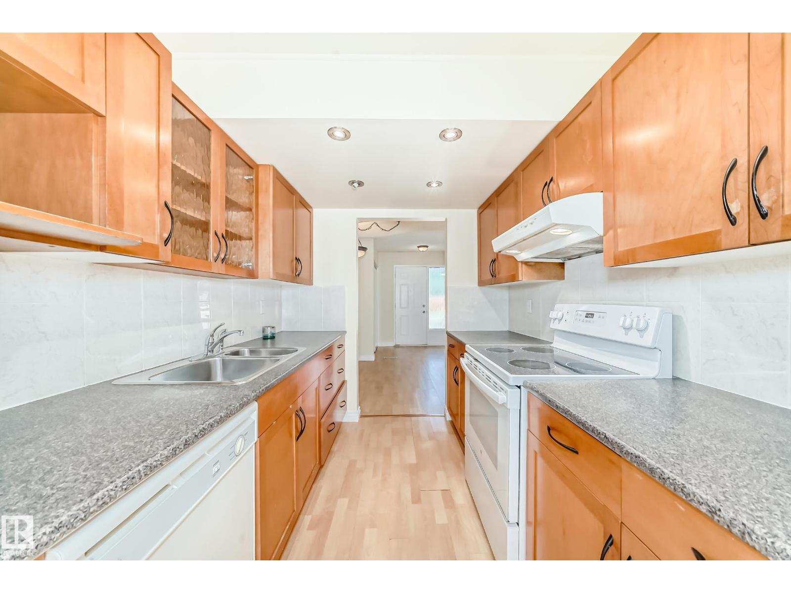 11725 32a Av Nw, Edmonton, Alberta  T6J 5K8 - Photo 5 - E4460046