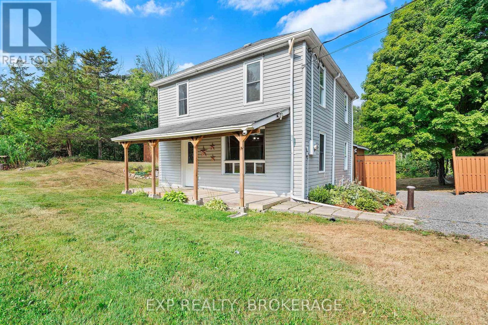 7993 Perth Road, Frontenac, Ontario  K0K 2L0 - Photo 3 - X12435096