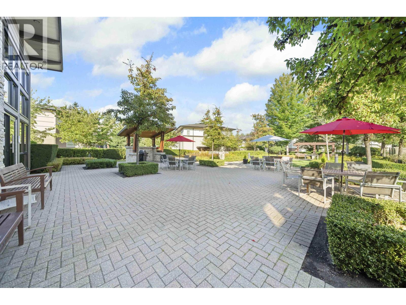 306 1152 Windsor Mews, Coquitlam, British Columbia  V3B 0N1 - Photo 27 - R3051321