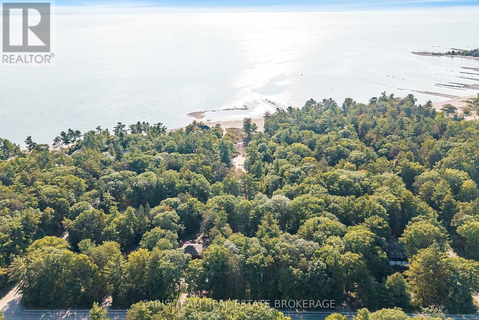 1292 Tiny Beaches Road N, Tiny, Ontario  L9M 0H3 - Photo 43 - S12434947