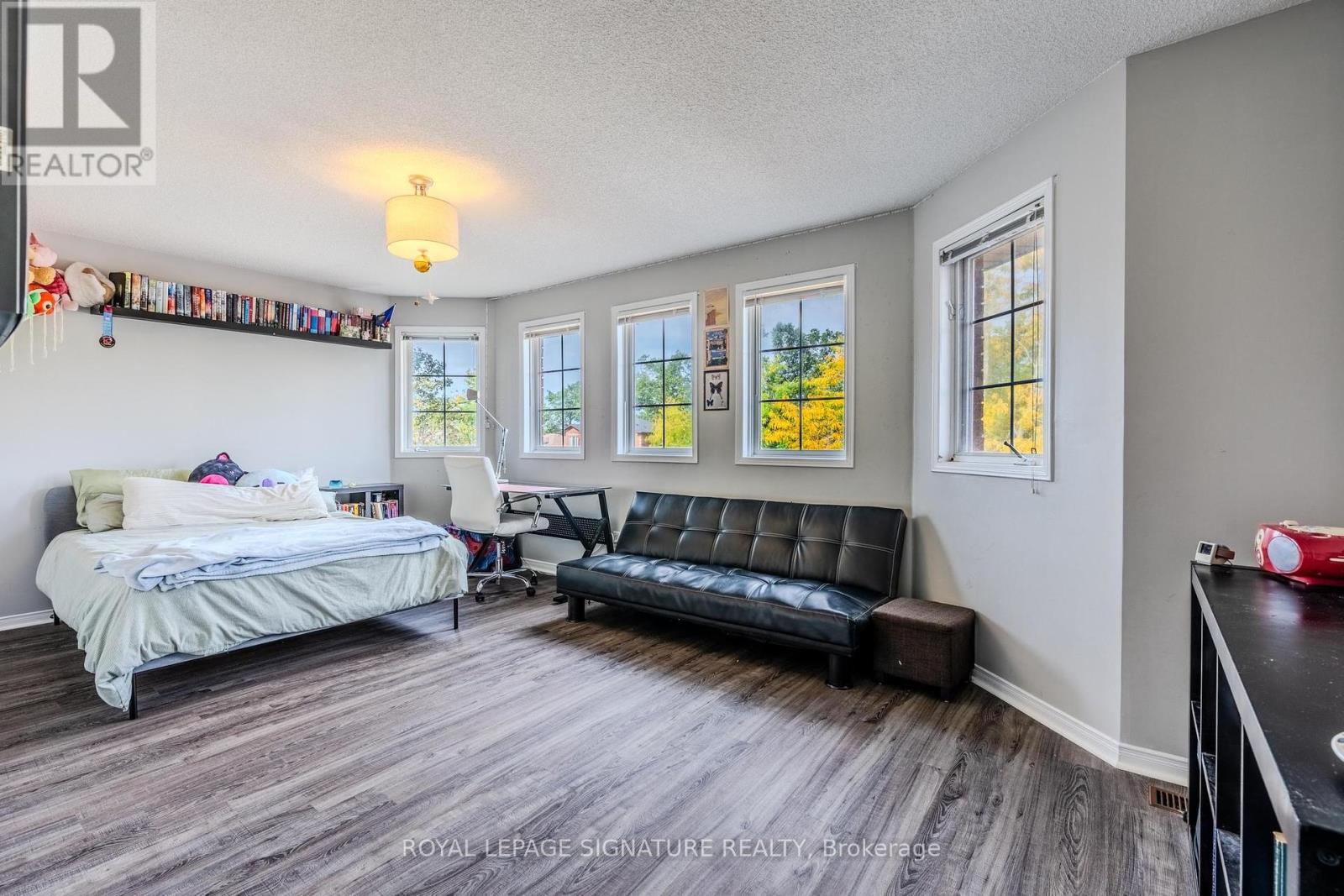 341 Livingstone Street, Barrie, Ontario  L4N 7C5 - Photo 25 - S12434963