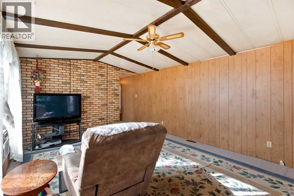 707 Highfield Drive, Carstairs, Alberta  T0M 0N0 - Photo 7 - A2257929