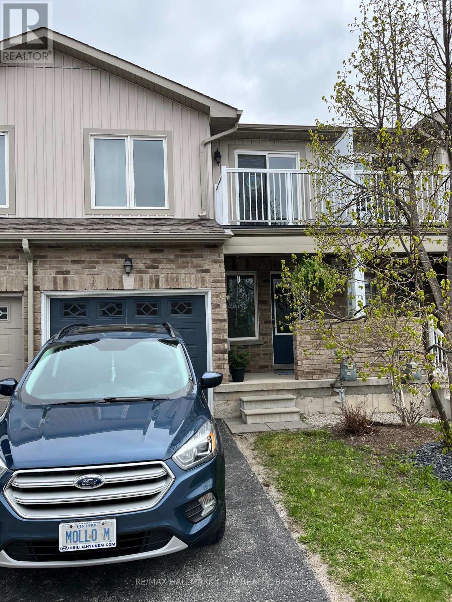 7 - 90 Sovereigns Gate, Barrie, Ontario  L4N 0Y9 - Photo 2 - S12435014