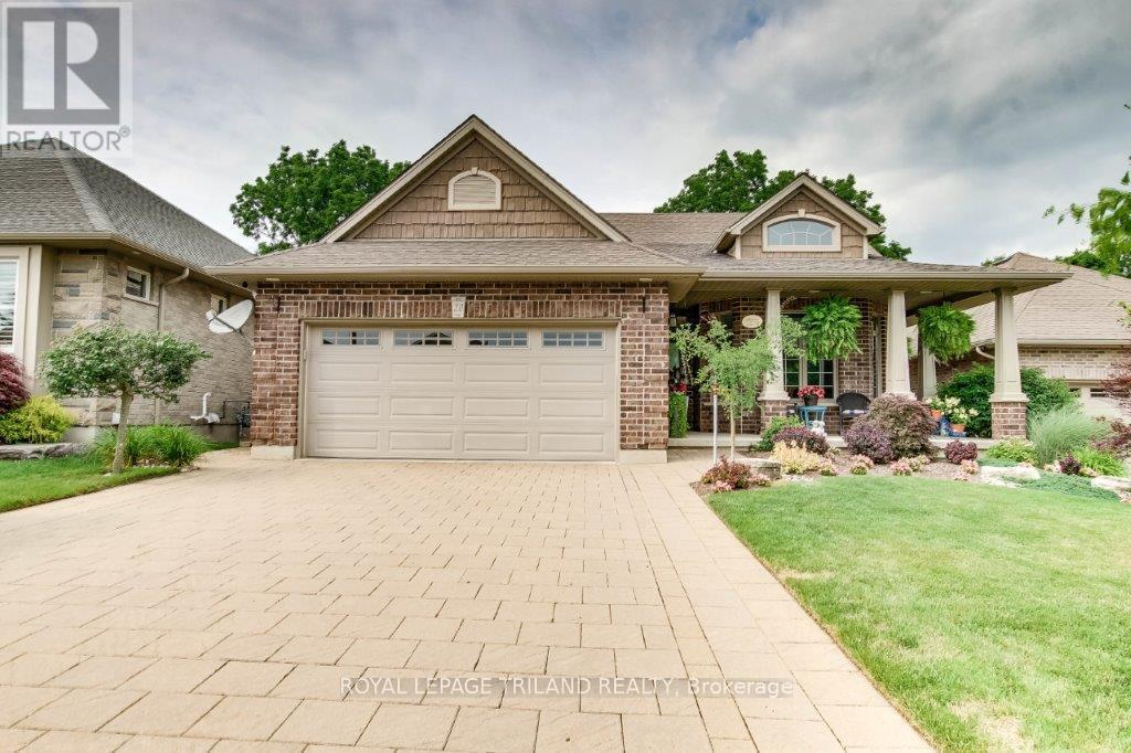 20 Ensley Place, Central Elgin, Ontario  N5L 0A1 - Photo 1 - X12435065