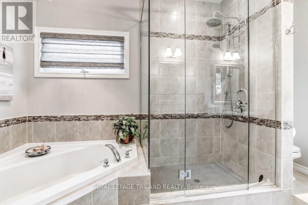 20 Ensley Place, Central Elgin, Ontario  N5L 0A1 - Photo 16 - X12435065