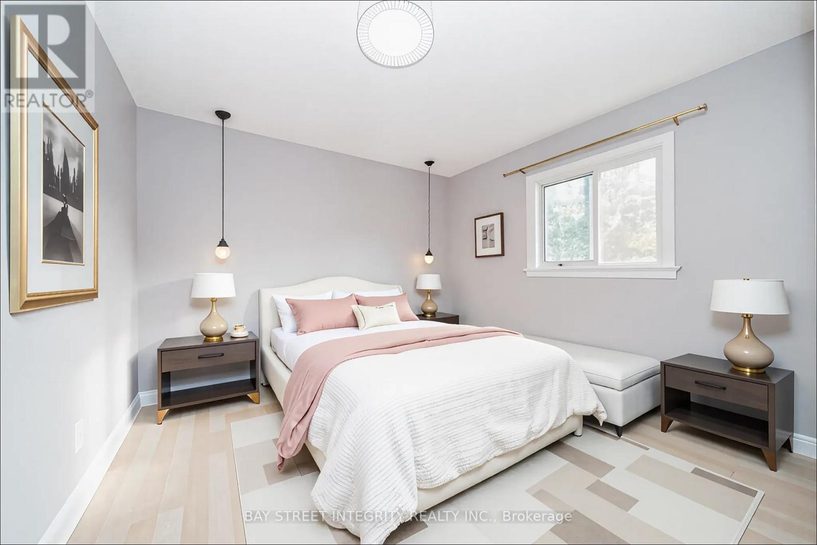 1 Hodgins Avenue, Georgina, Ontario  L4P 3M9 - Photo 32 - N12433883