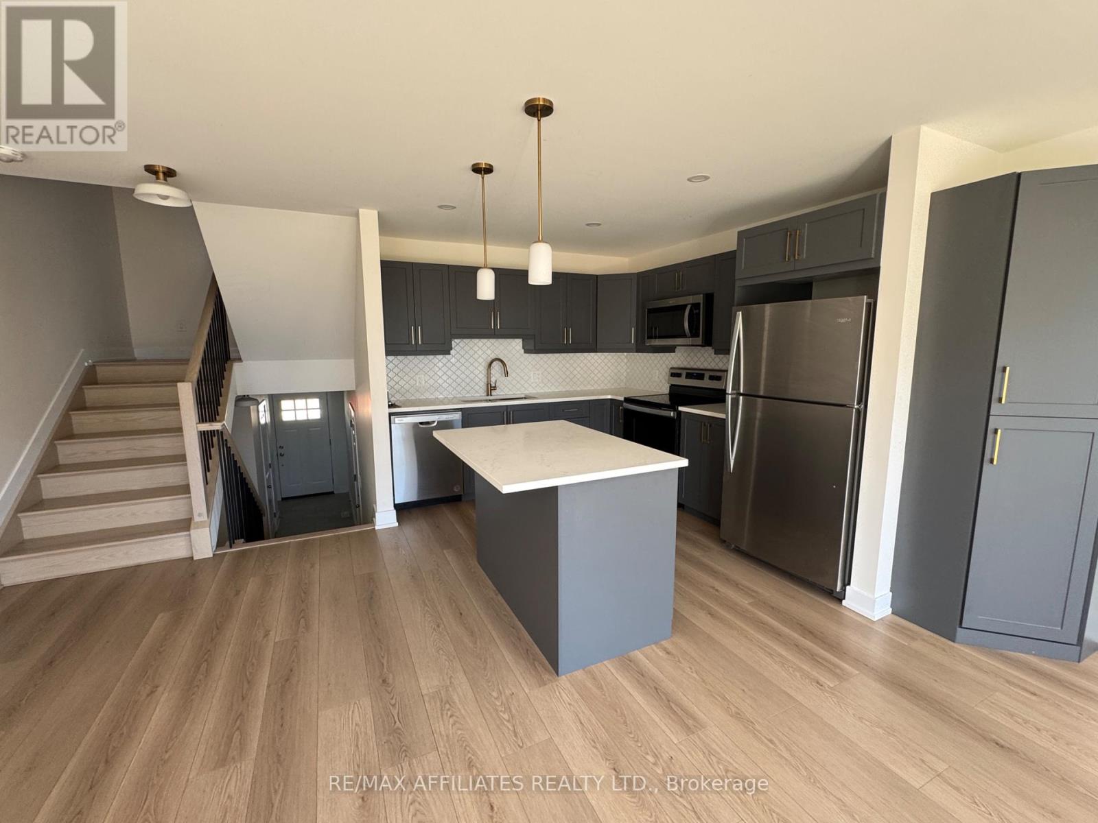 21 Margaret Graham Terrace, Smiths Falls, Ontario  K7A 0A5 - Photo 17 - X12435016