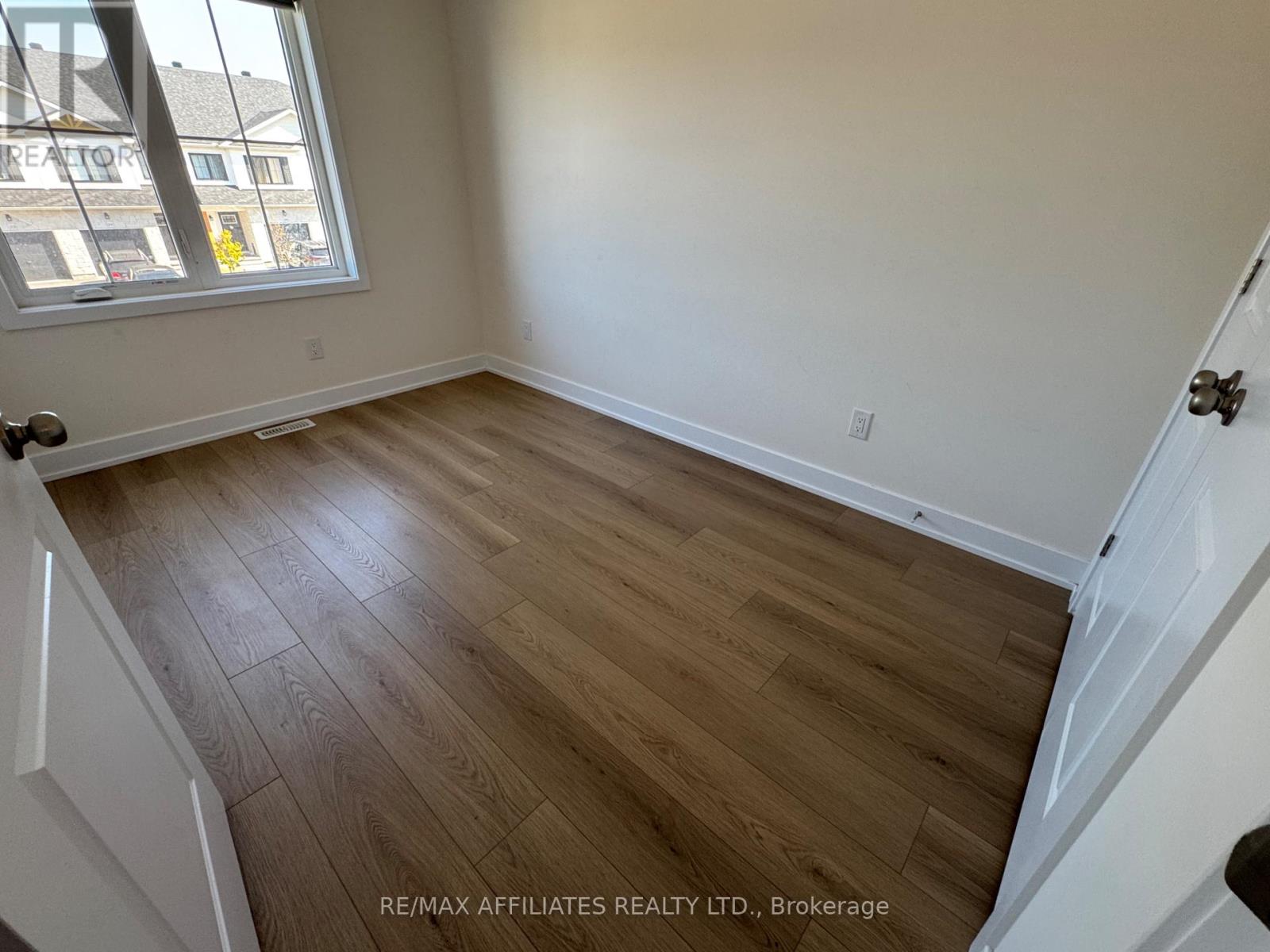 21 Margaret Graham Terrace, Smiths Falls, Ontario  K7A 0A5 - Photo 19 - X12435016