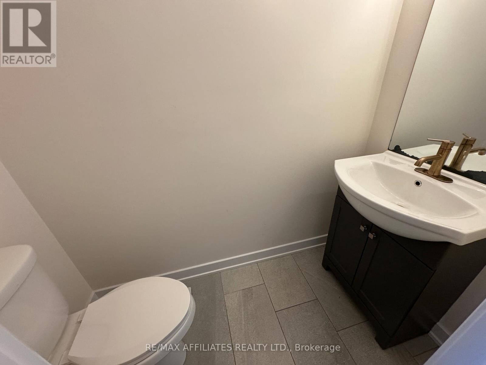 21 Margaret Graham Terrace, Smiths Falls, Ontario  K7A 0A5 - Photo 6 - X12435016