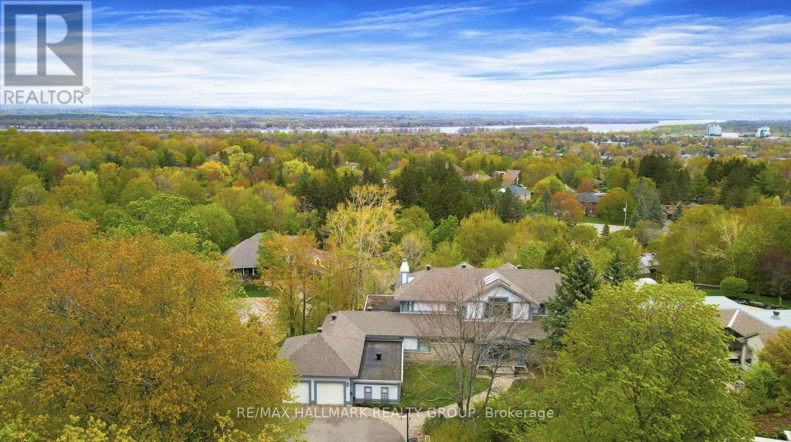23 DAVIDSON DRIVE, Ottawa, Ontario