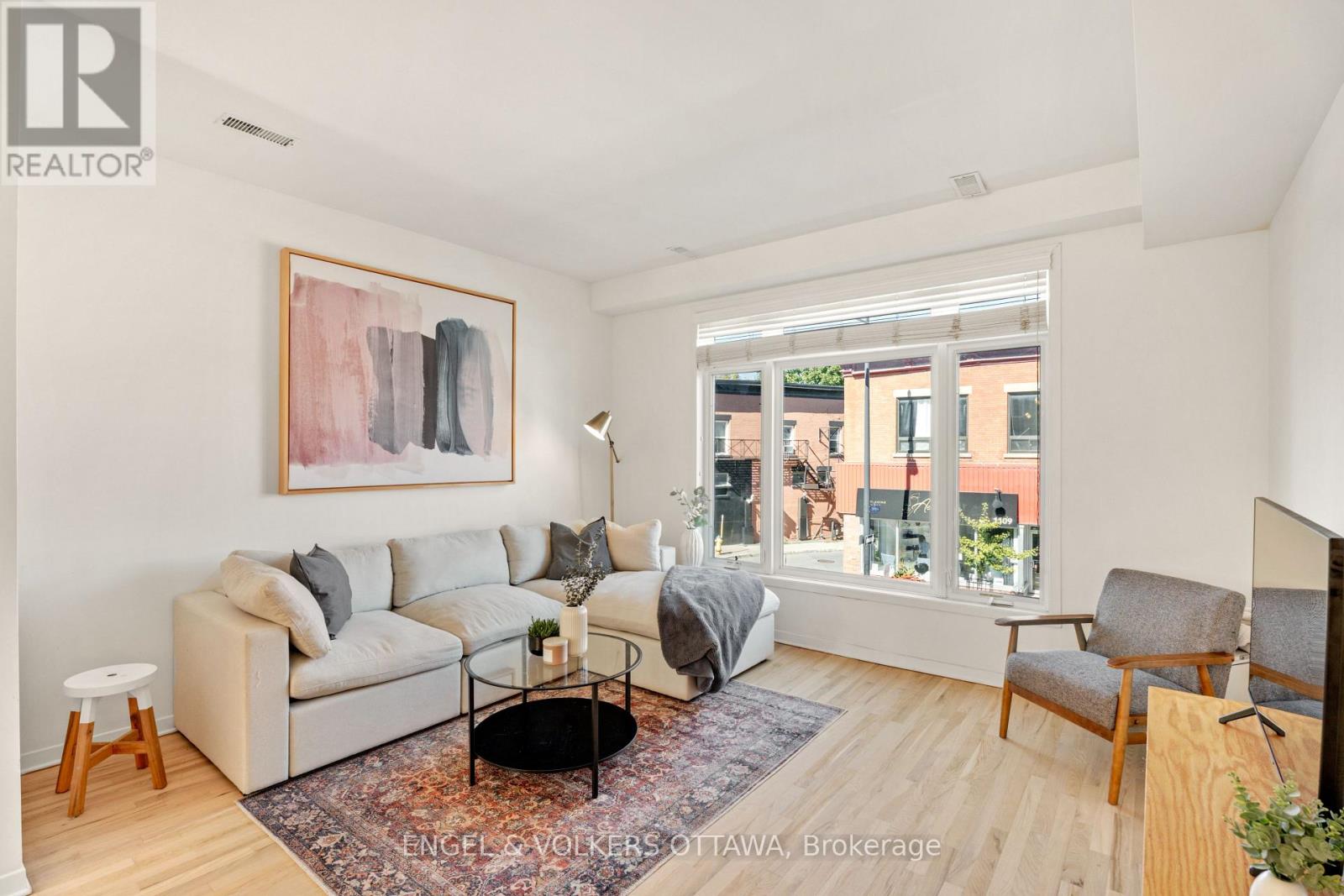 2 - 4 Sherbrooke Avenue, Ottawa, Ontario  K1Y 1R7 - Photo 10 - X12435099