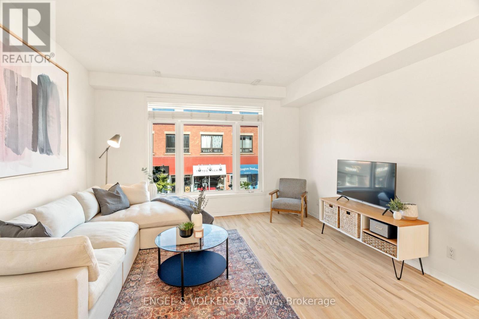 2 - 4 Sherbrooke Avenue, Ottawa, Ontario  K1Y 1R7 - Photo 12 - X12435099
