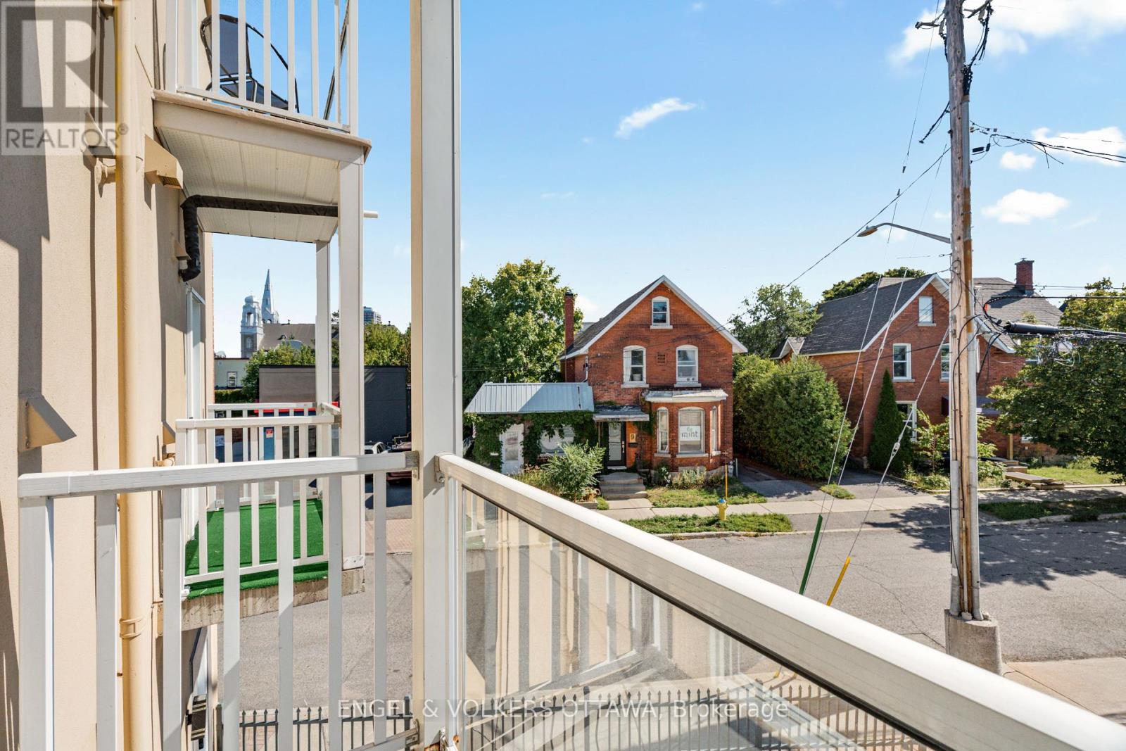 2 - 4 Sherbrooke Avenue, Ottawa, Ontario  K1Y 1R7 - Photo 17 - X12435099