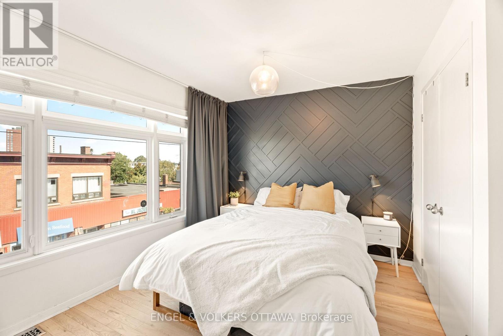 2 - 4 Sherbrooke Avenue, Ottawa, Ontario  K1Y 1R7 - Photo 19 - X12435099