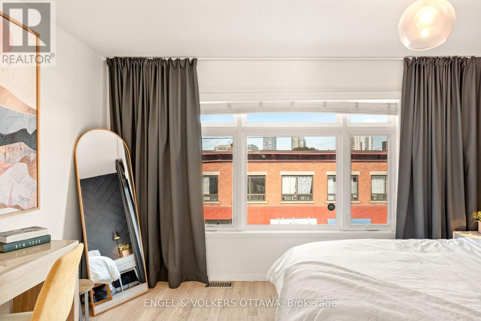 2 - 4 Sherbrooke Avenue, Ottawa, Ontario  K1Y 1R7 - Photo 22 - X12435099