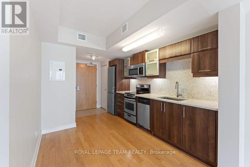 1904 - 40 Nepean Street, Ottawa, Ontario  K2P 0X5 - Photo 11 - X12435150