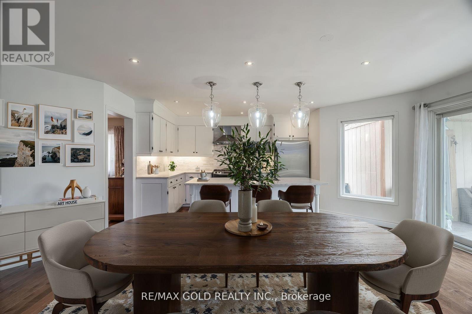 14 Shadywood Road, Brampton, Ontario  L6Z 4M6 - Photo 8 - W12434965