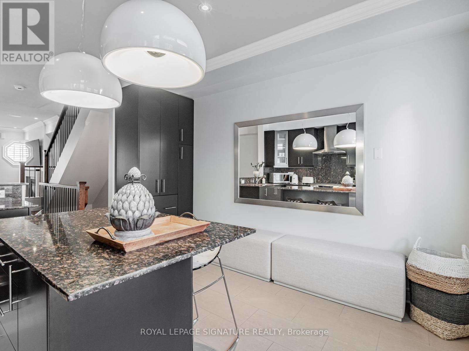 63 Ruby Lang Lane, Toronto (Mimico), Ontario  M8Z 0B8 - Photo 8 - W12434974